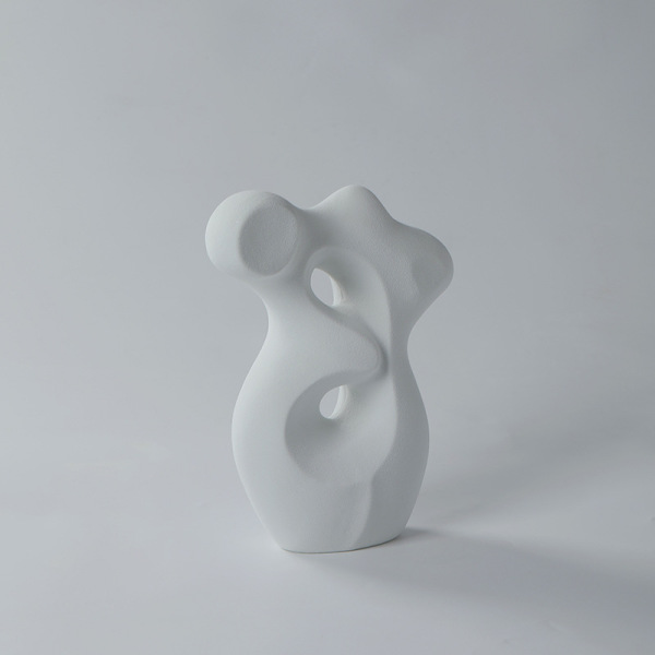 Abstract irregular ceramic ornaments are creative and simple 8