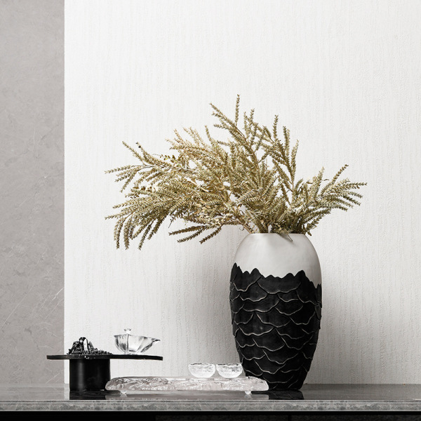 Creative simple black and white wave ceramic vase 10