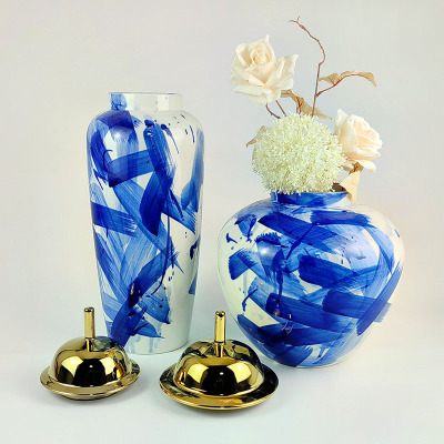 Ceramic vase flower holder for daffodils 22