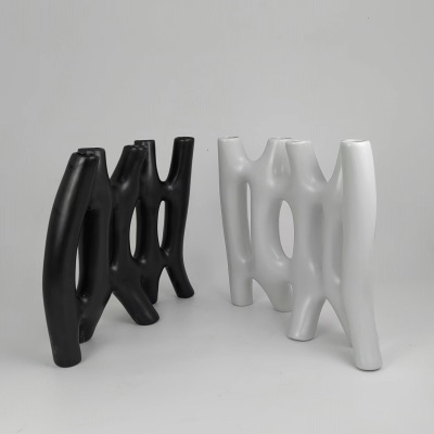 Creative black and white flower arrangement living room vase 34