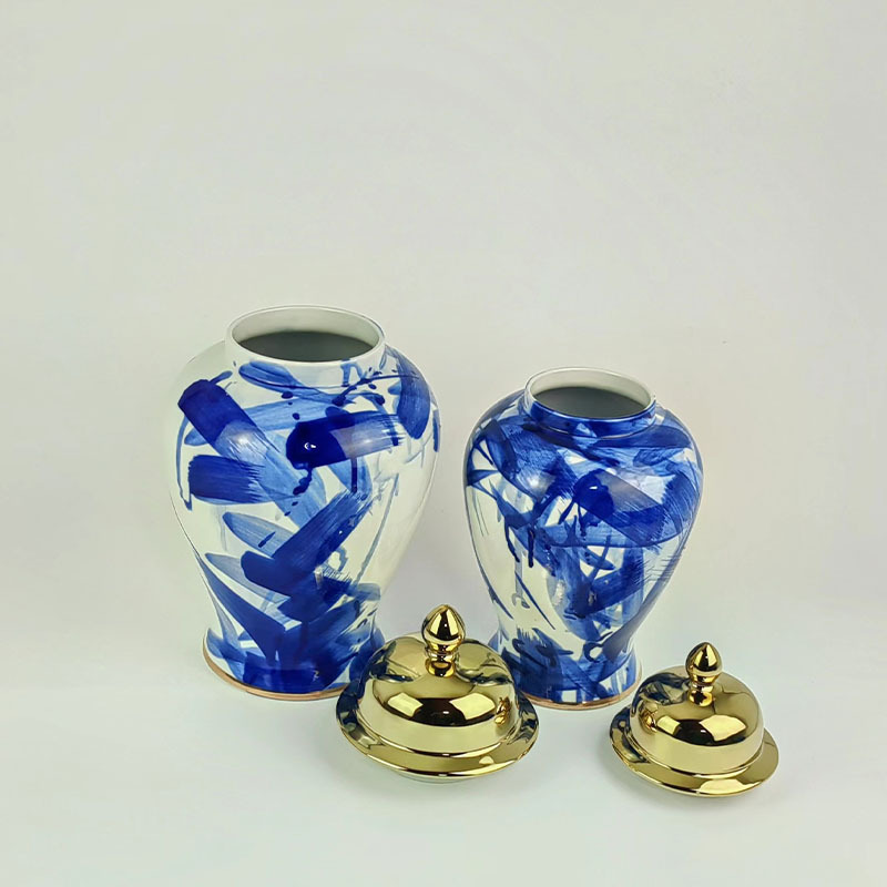 Blue and white porcelain hand-painted floral ornaments 46
