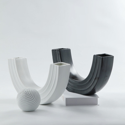 Simple special-shaped creative ceramic vase flower arrangement 39