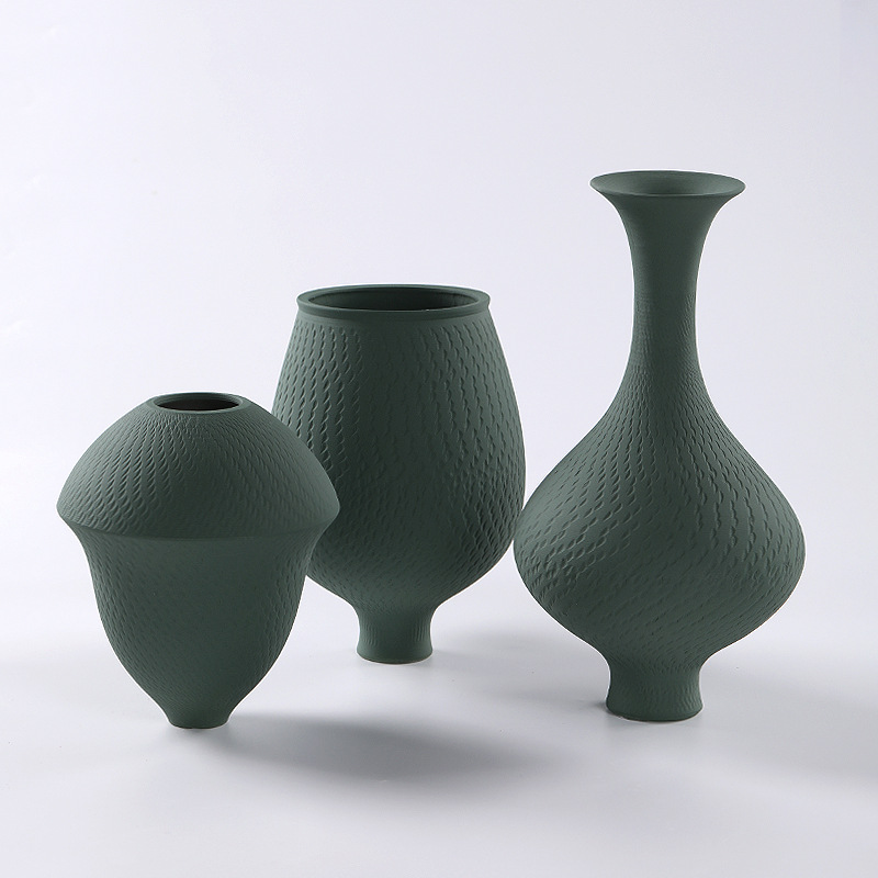 Ceramic vase modern jumping knife style flower arrangement 61